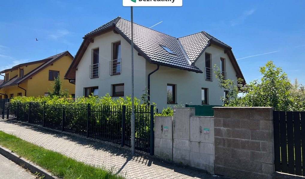 Prodej domu 252 m² s pozemkem 752 m², Hamry nad Sázavou – náhled fotky 2
