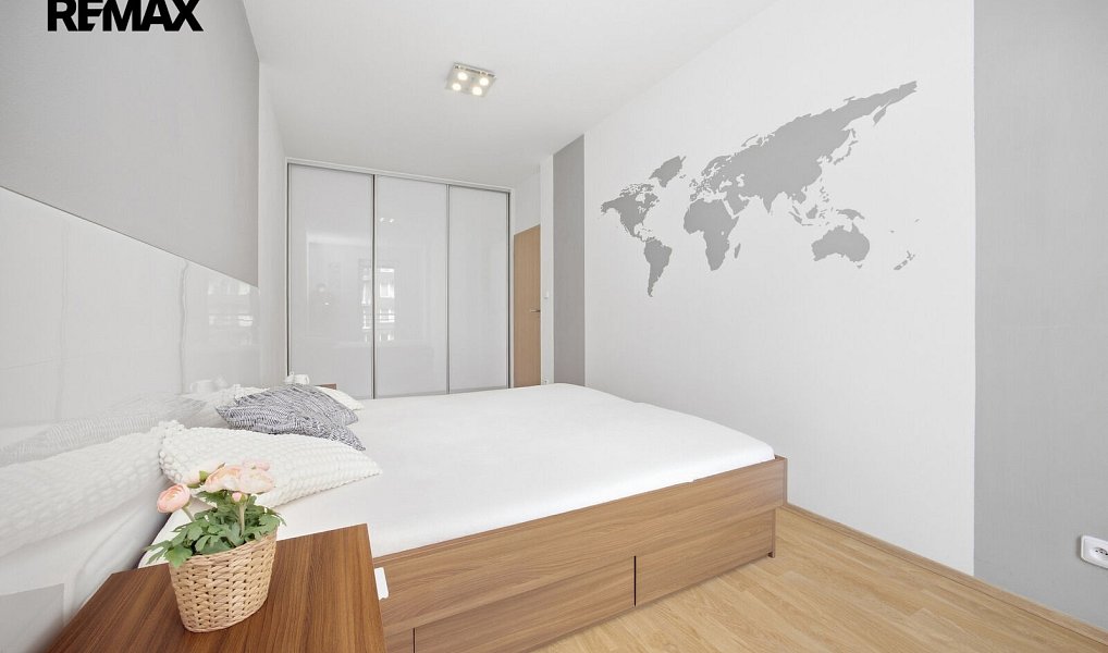 Prodej bytu 2+kk 58 m², Praha – náhled fotky 12