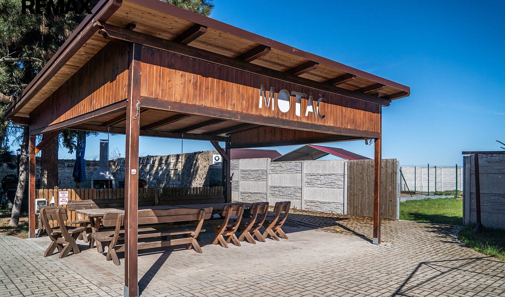Prodej domu 152 m² s pozemkem 8 593 m², Žatec – náhled fotky 18