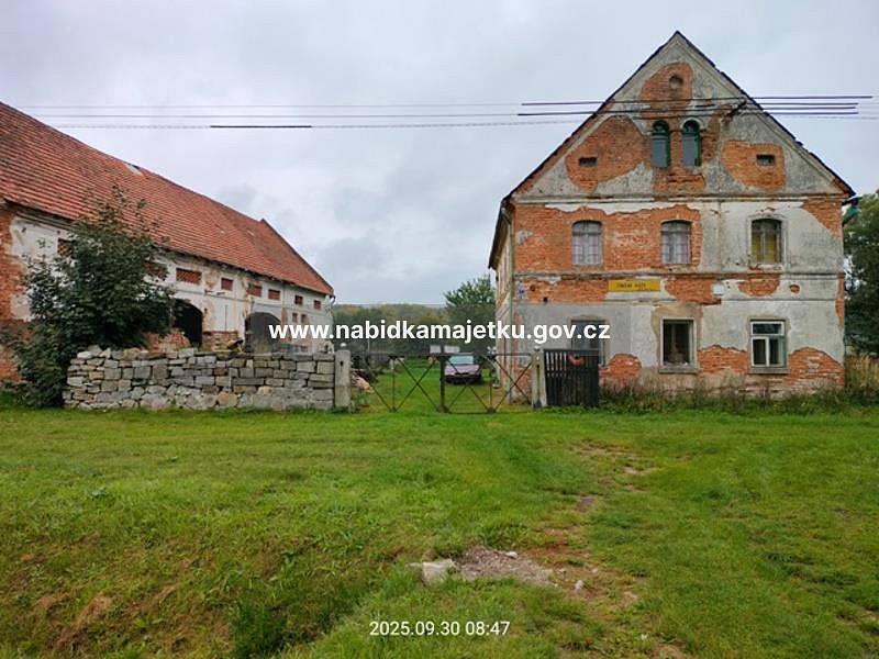 Prodej domu 516 m² s pozemkem 1 924 m² — photo 2