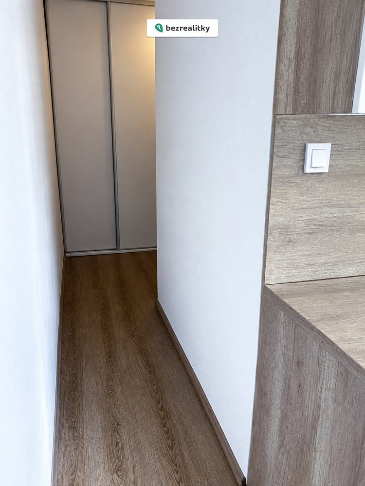 Prodej bytu 2+1 57 m² – fotografie 3