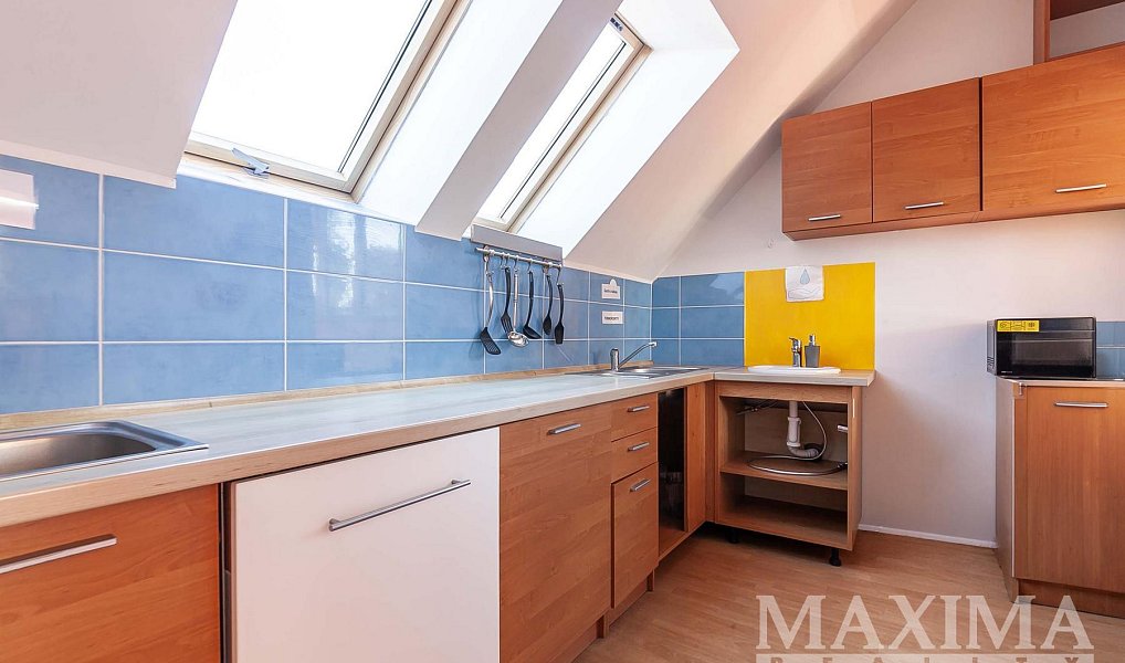 Prodej komerčního objektu (jiného typu) 237 m², Úvaly – náhled fotky 14