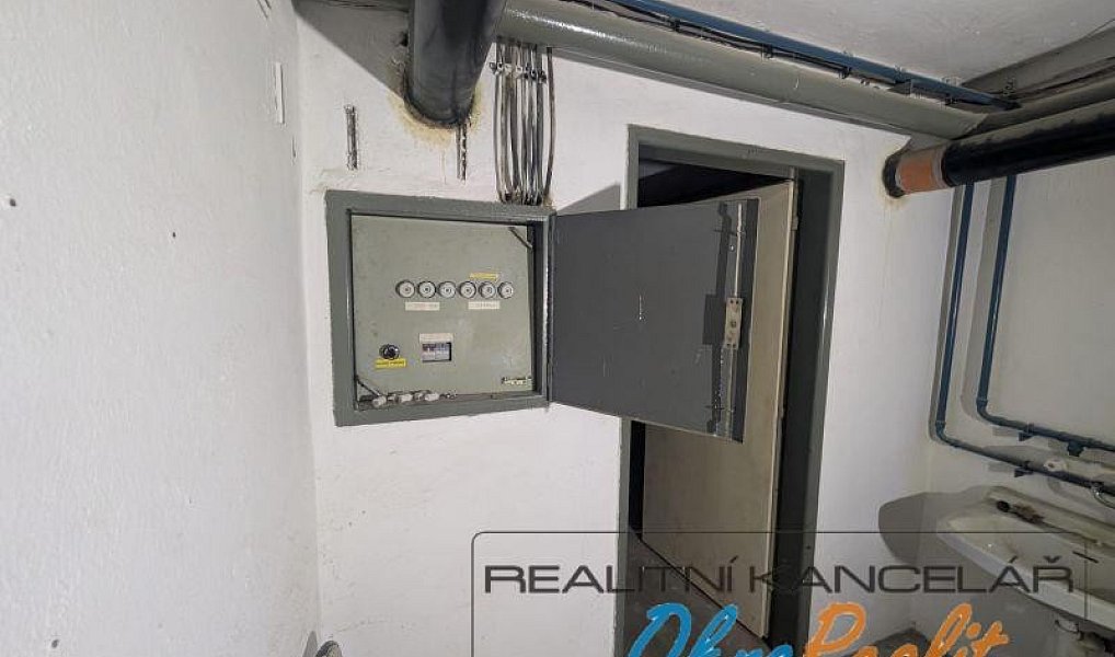 Prodej skladovacích prostor 81 m², Přerov – náhled fotky 8