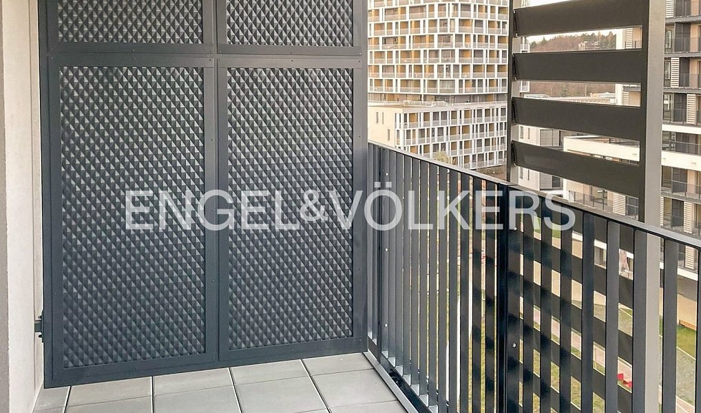 Pronájem bytu 1+kk 34 m², Praha – náhled fotky 5