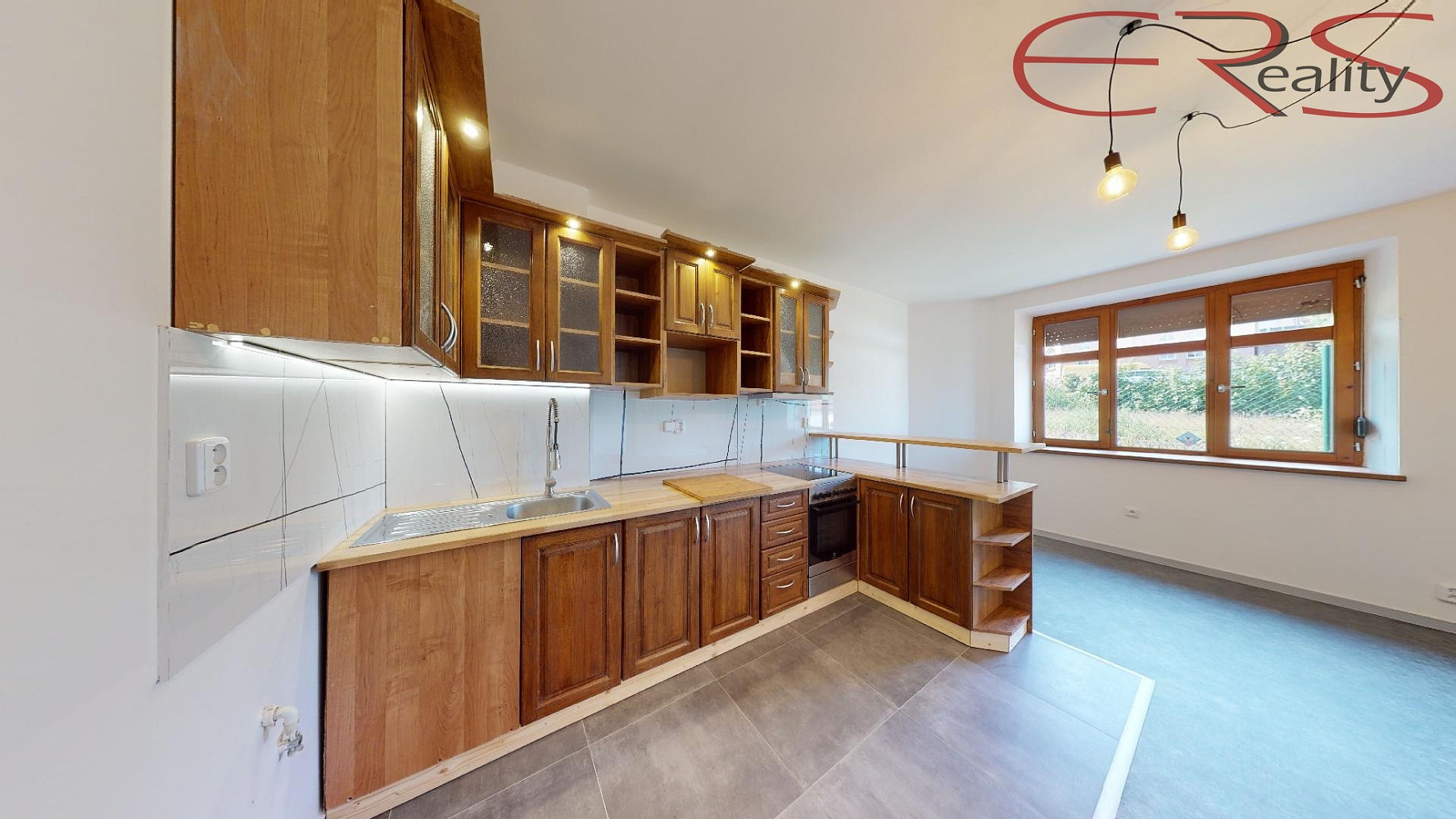 Prodej bytu 2+kk 43 m² – fotografie 3