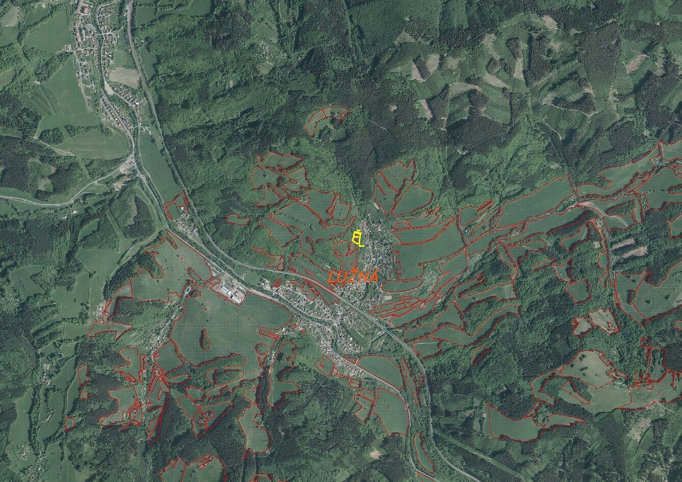 Prodej pole 2 855 m² – pohled 2