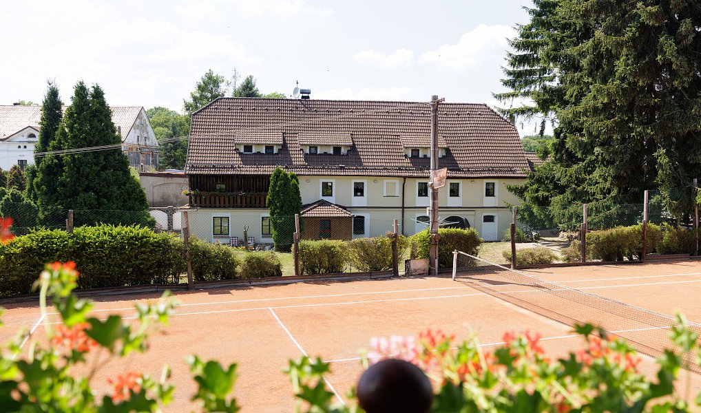 Prodej domu 478 m² s pozemkem 4 241 m², Verneřice – náhled fotky 45