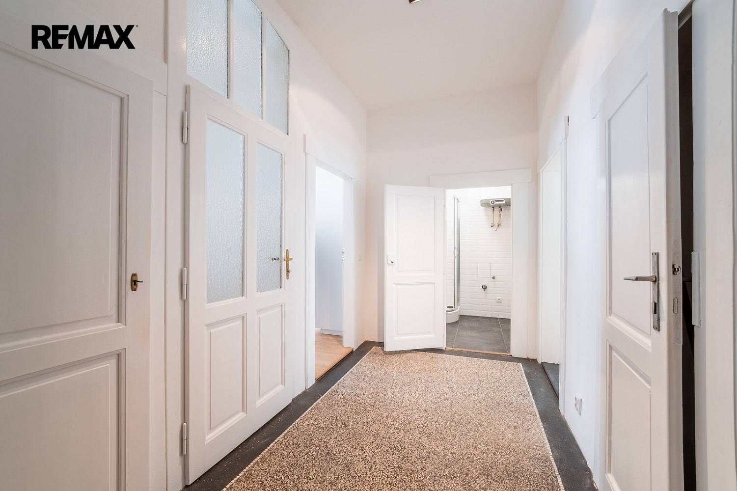 Prodej bytu 2+kk 56 m² — photo 3