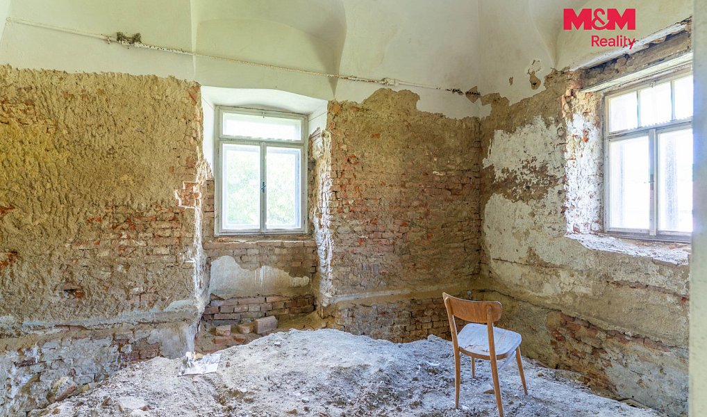 Prodej domu 240 m² s pozemkem 852 m², Hvězdlice – náhled fotky 14