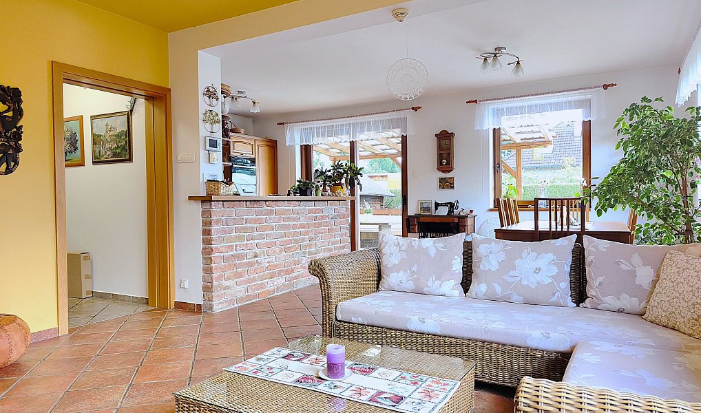 Prodej domu 224 m² s pozemkem 816 m², Nový Vestec – náhled fotky 24