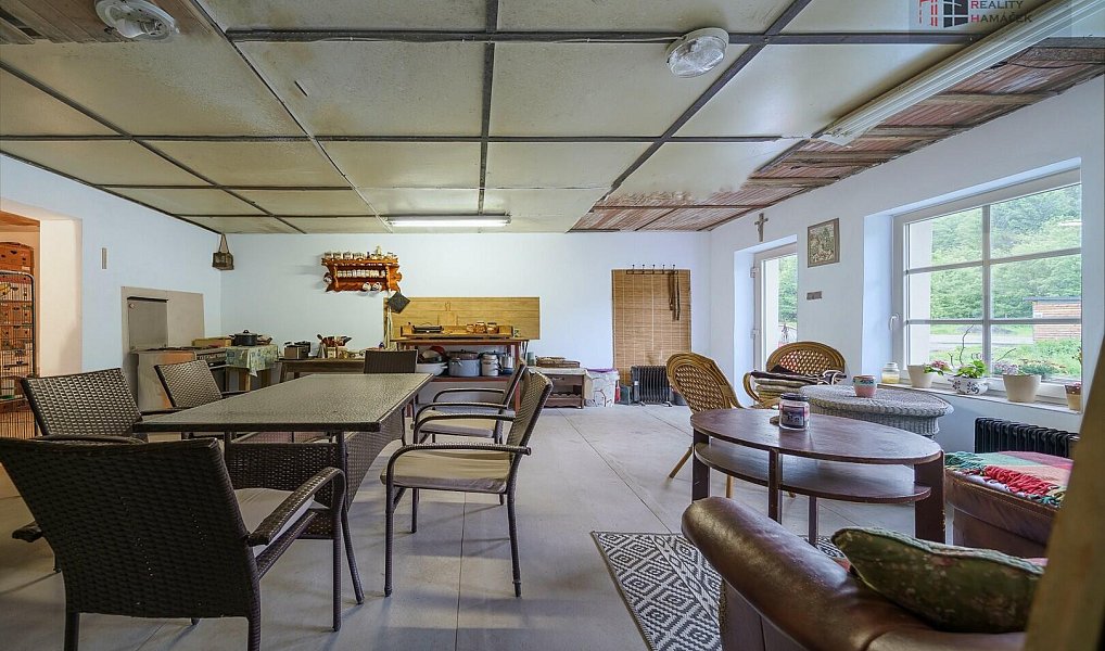 Prodej domu 421 m² s pozemkem 443 m², Desná – náhled fotky 19