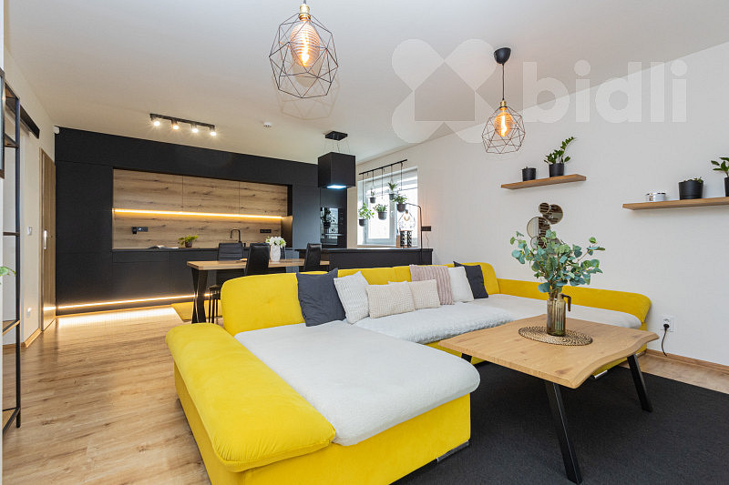 Prodej domu 146 m² s pozemkem 982 m² – fotografie 2