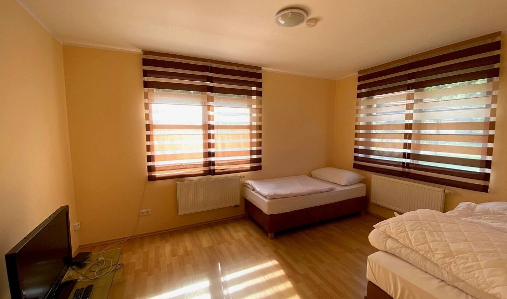 Prodej domu 140 m² s pozemkem 528 m², Karlovy Vary – náhled fotky 9