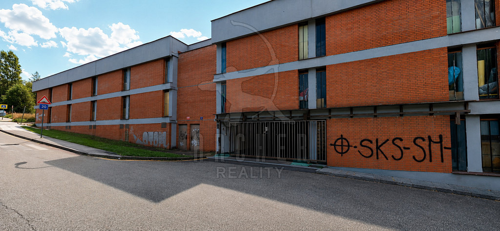 Exkluzivně - Prodej garáže, 18m², Praha 12 - Modřany, ul. Vitošská