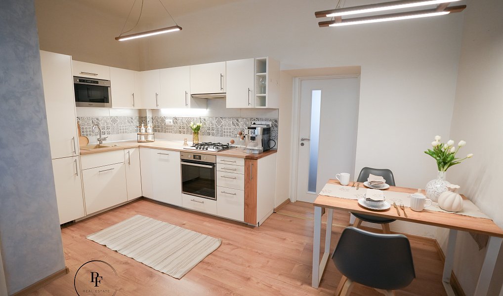 Prodej bytu 2+kk 57 m², Praha – náhled fotky 2