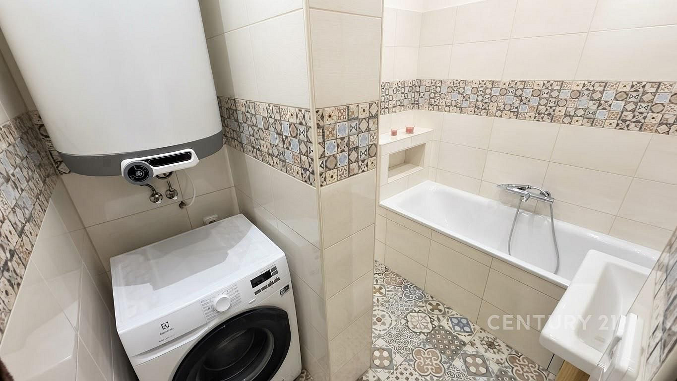Pronájem bytu 3+kk 80 m² – fotografie 5