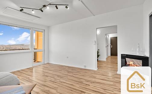 Prodej bytu 5+1 91 m², Vackova, Liberec - Liberec XXIII-Doubí