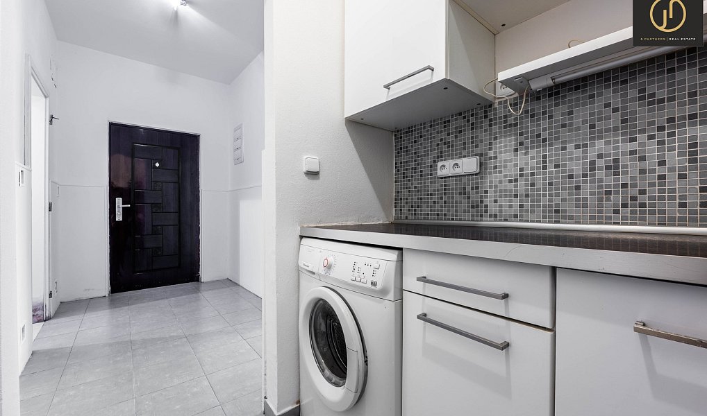 Prodej komerčního objektu (jiného typu) 37 m², Praha – náhled fotky 5