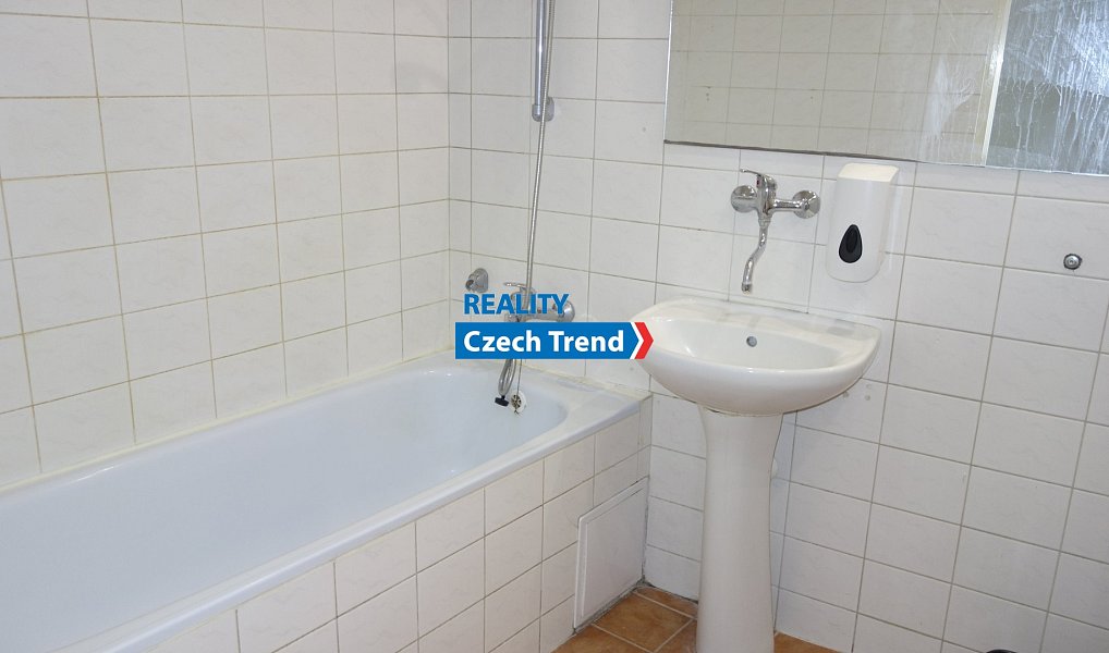 Pronájem bytu 4+1 137 m², Olomouc – náhled fotky 7