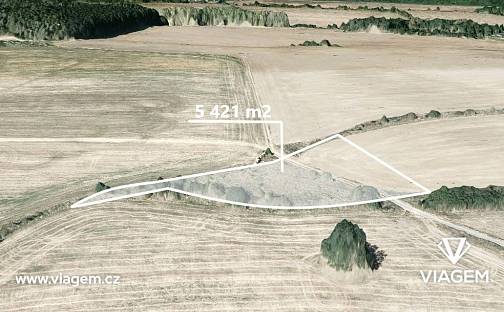 Prodej pole 5 421 m², Tachlovice, okres Praha-západ