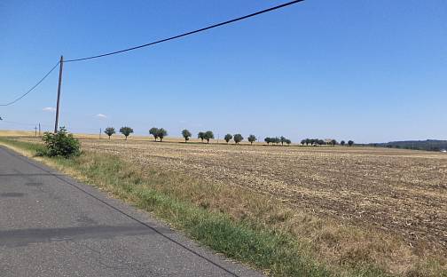 Prodej pozemku 1 801 m², Podbořany - Kněžice, okres Louny