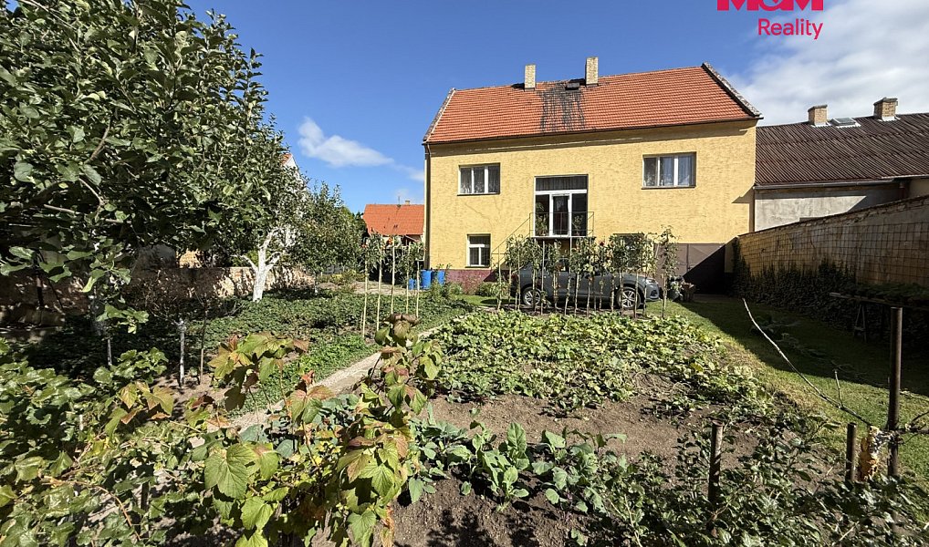 Prodej domu 250 m² s pozemkem 530 m², Podbořany – náhled fotky 12