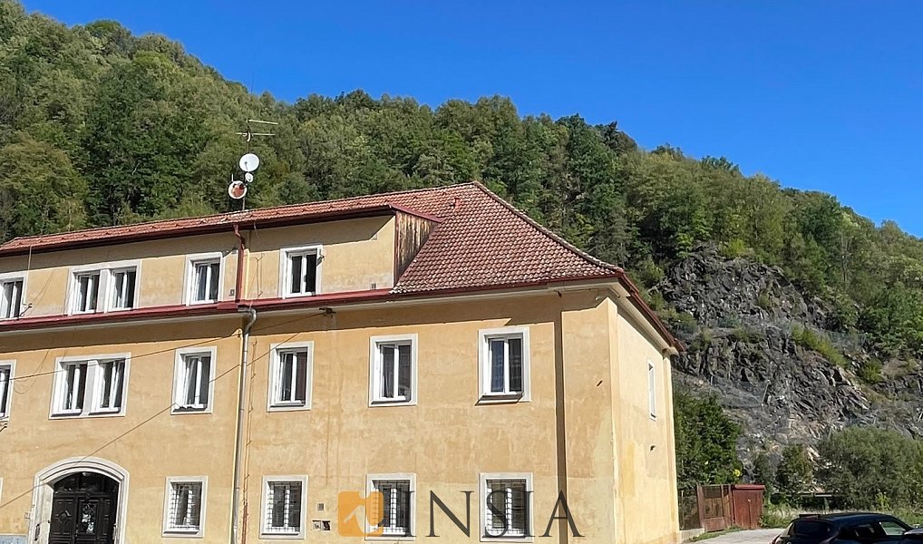 Prodej bytu 1+kk 20 m², Český Krumlov – náhled fotky 2