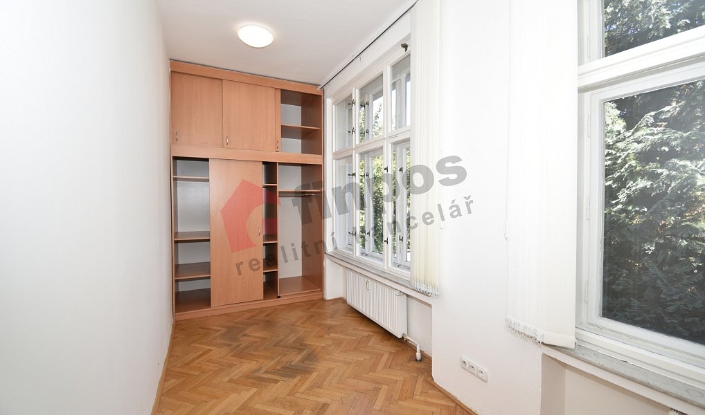 Pronájem kanceláře 136 m², Praha – náhled fotky 2