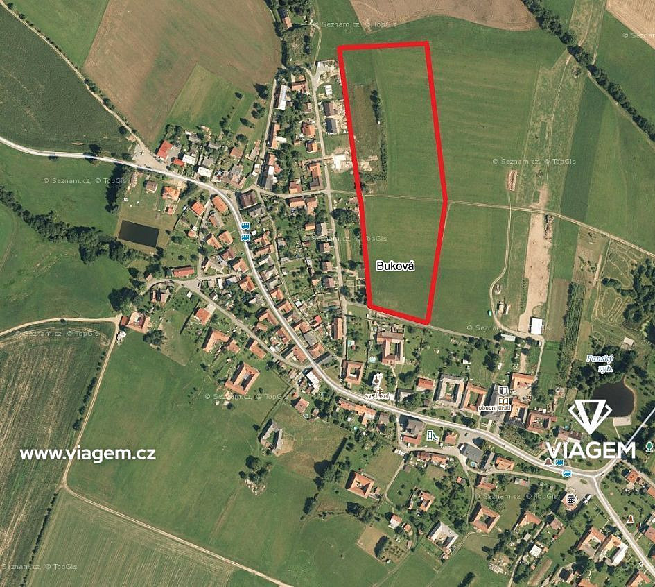 Prodej pole 997 m²