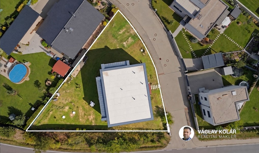 Prodej domu 338 m² s pozemkem 816 m², Horoušany – náhled fotky 50