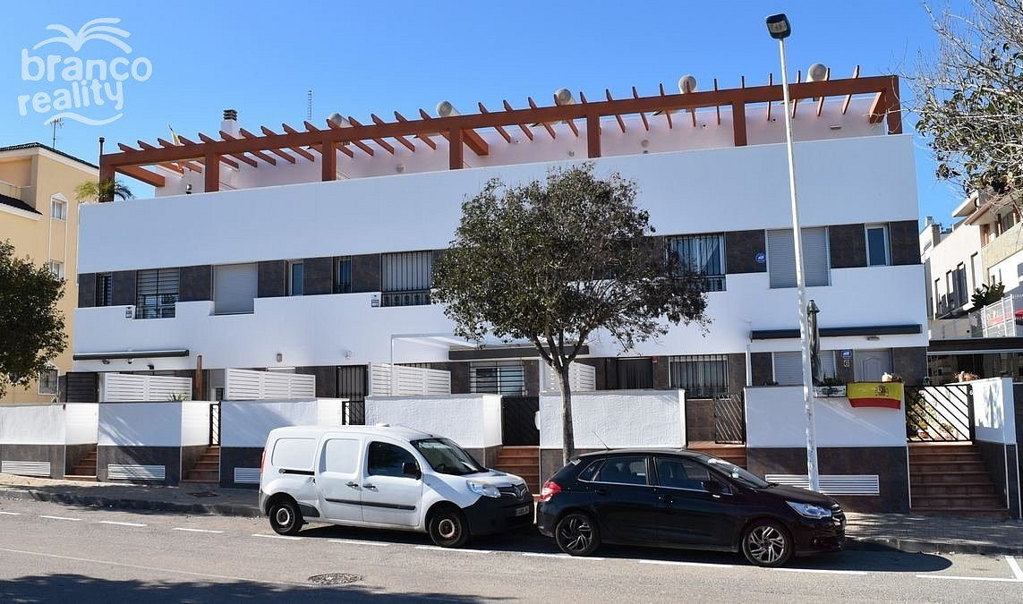 Prodej domu 100 m² s pozemkem 250 m² - Vista 5