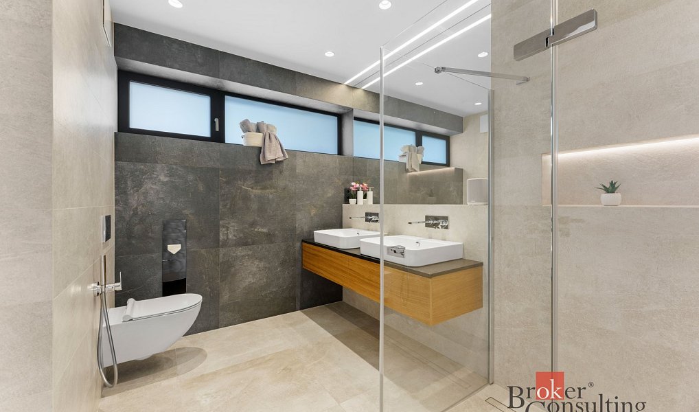 Pronájem domu 162 m² s pozemkem 916 m², Průhonice – náhled fotky 25