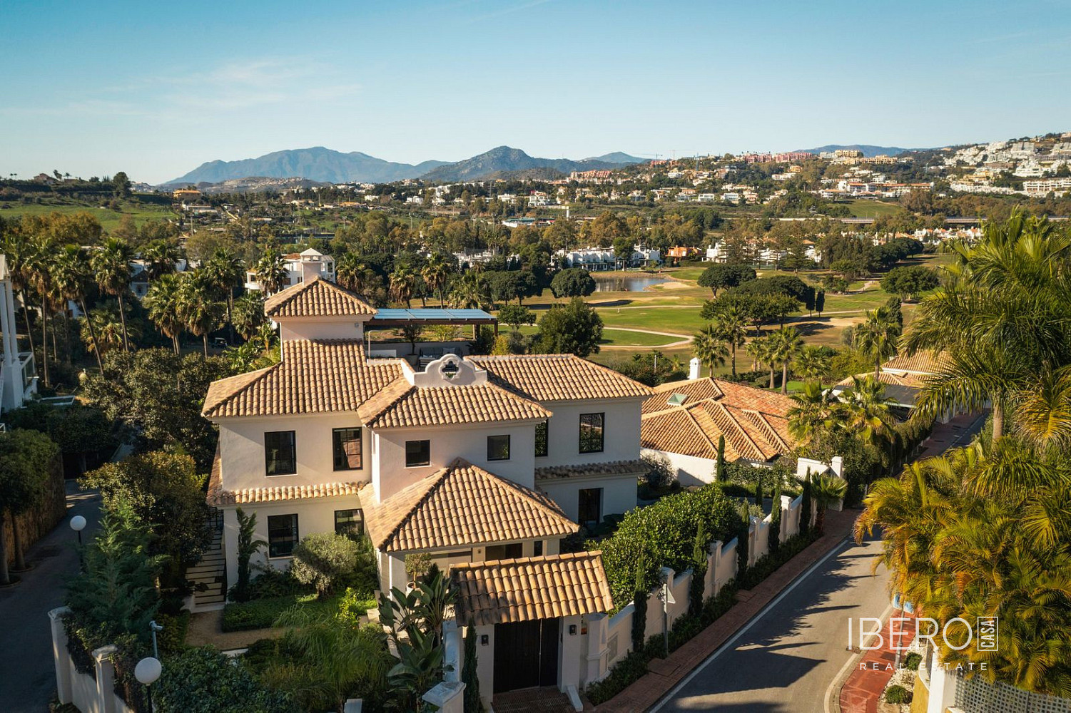 Casa 7+kk – Marbella, Nueva Andalucía - Vista 4