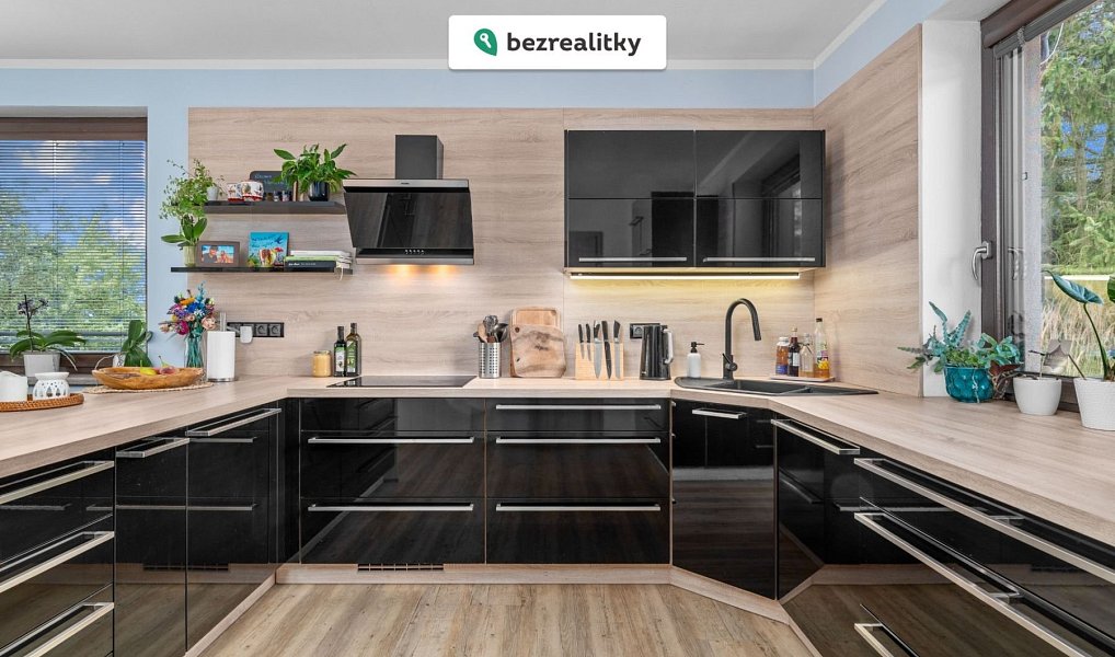 Prodej domu 132 m² s pozemkem 899 m², Nedabyle – náhled fotky 5