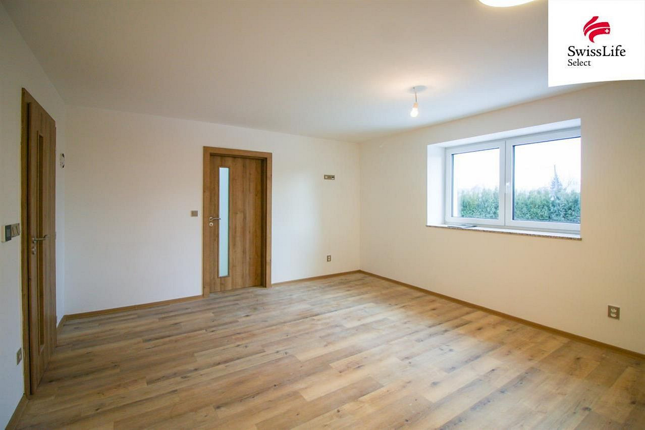 Prodej domu 177 m² s pozemkem 1 052 m² – fotografie 4