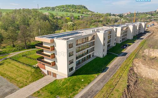 Pronájem bytu 1+kk 34 m², Lázeňská, Slaný, okres Kladno