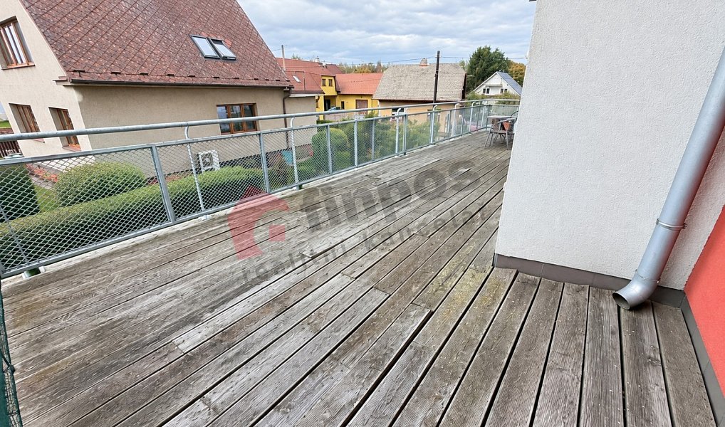 Pronájem bytu 1+kk 27 m², Mrač – náhled fotky 5