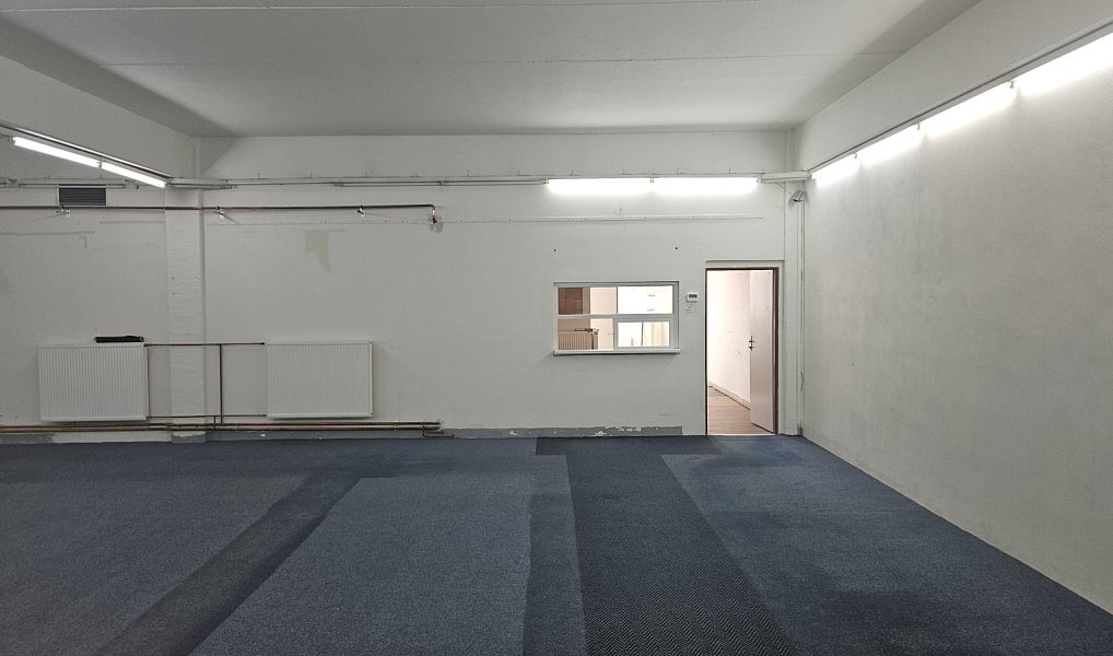 Pronájem obchodních prostor 430 m², Rakovník – náhled fotky 9