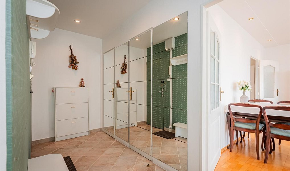 Pronájem bytu 3+1 68 m², Praha – náhled fotky 23