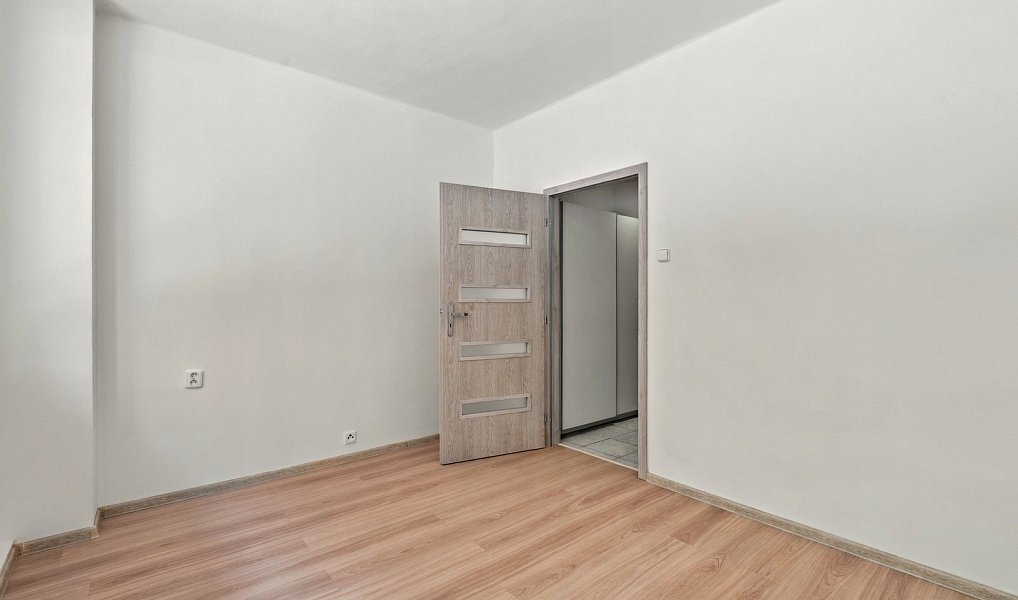 Prodej bytu 3+1 74 m², Pardubice – náhled fotky 12