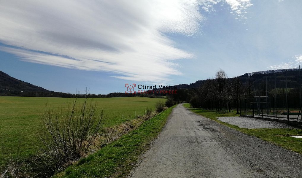 Prodej stavebního pozemku 3 760 m², Ženklava – náhled fotky 13