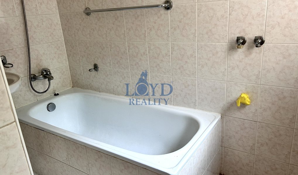 Prodej bytu 2+1 64 m², Karlovy Vary – náhled fotky 6
