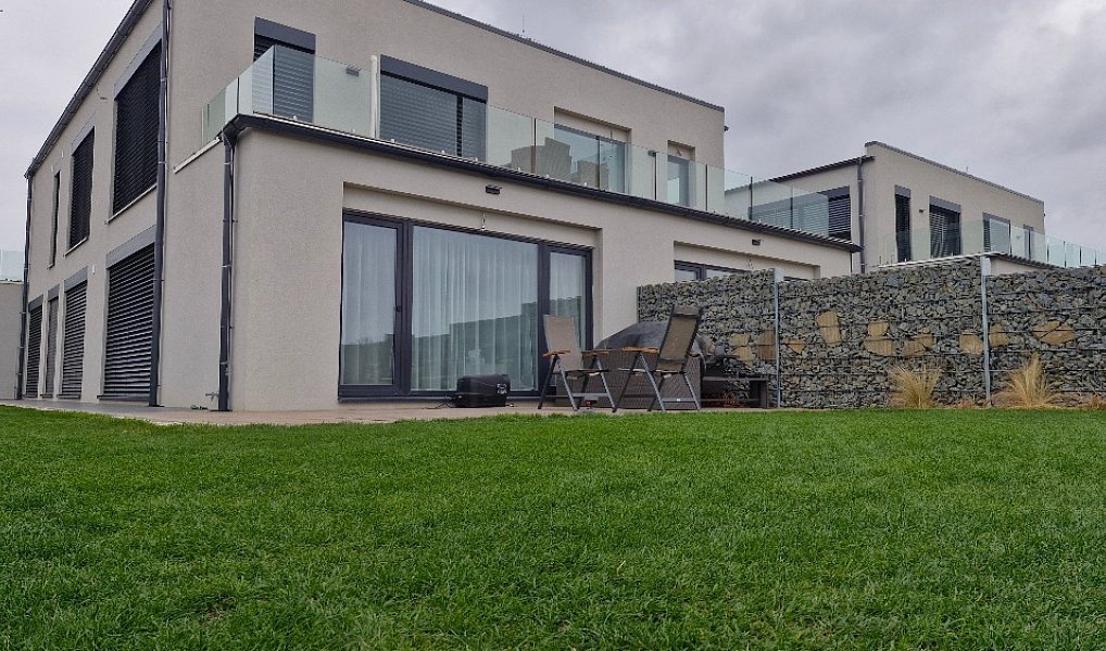 Prodej vily 248 m² s pozemkem 403 m², Vřesovice – náhled fotky 2
