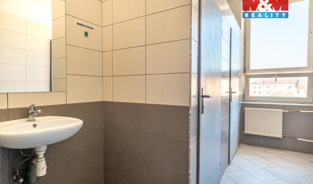 Prodej nájemního domu, činžáku 1 121 m², Veselí nad Lužnicí – náhled fotky 16