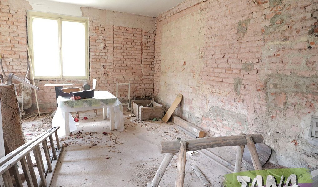 Prodej domu 316 m² s pozemkem 1 314 m², Pecka – náhled fotky 11