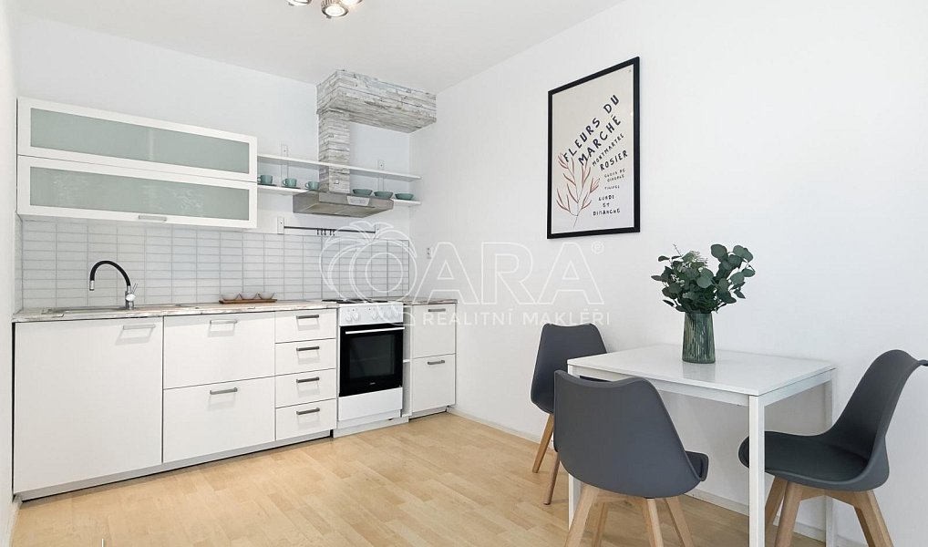 Prodej bytu 2+kk 101 m², Praha – náhled fotky 10