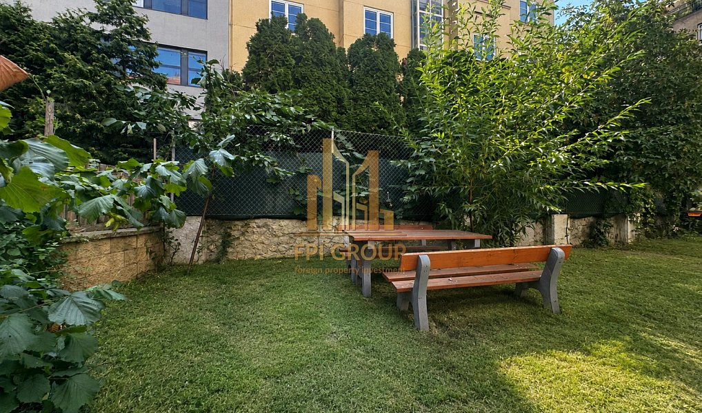 Pronájem bytu 4+1 145 m², Praha – náhled fotky 19