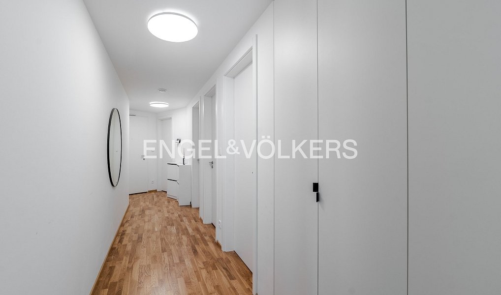 Pronájem bytu 3+kk 115 m², Praha – náhled fotky 10