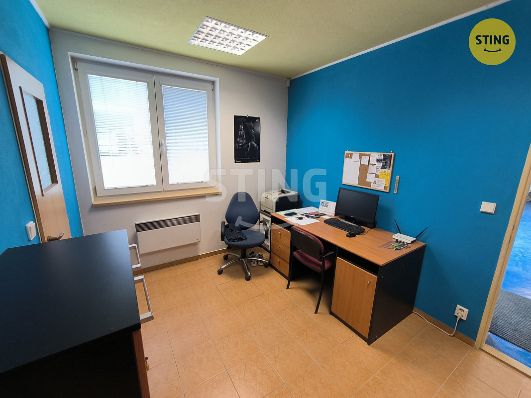 Pronájem skladovacích prostor 360 m² – fotografie 3