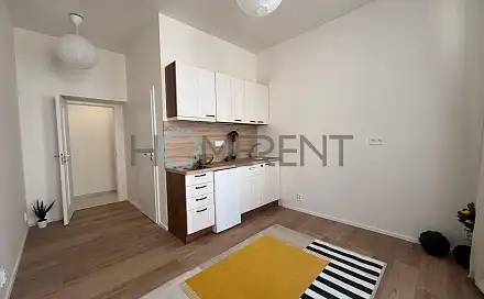 Pronájem bytu 1+kk 19 m², Kolmá, Praha 9 - Vysočany